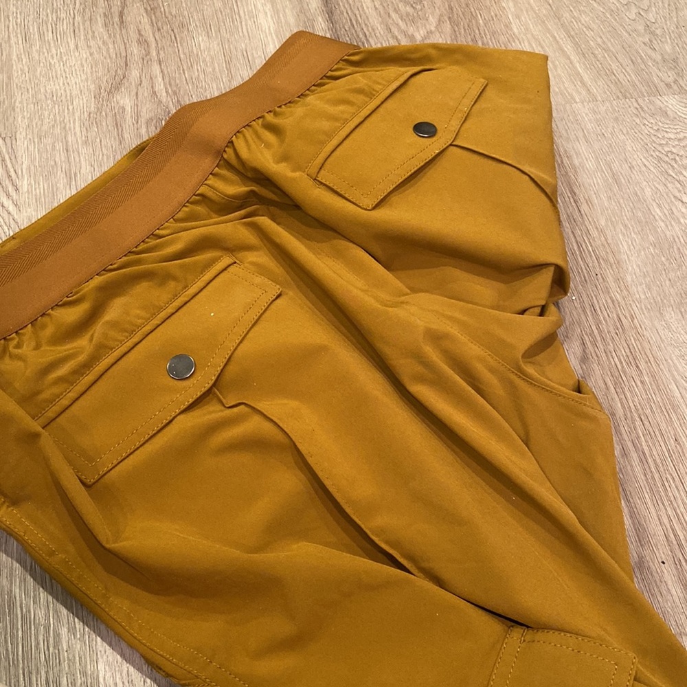 Athleta Vienna Cargo Pant Brass Yellow - Picture 5 of 6